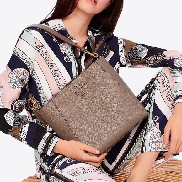 DISCONTINUED Tory Burch McGraw hobo bucket bag - Picture 2 of 5